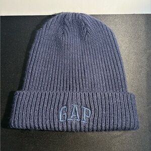 GAP Ribbed Knit Beanie in Dark Blue